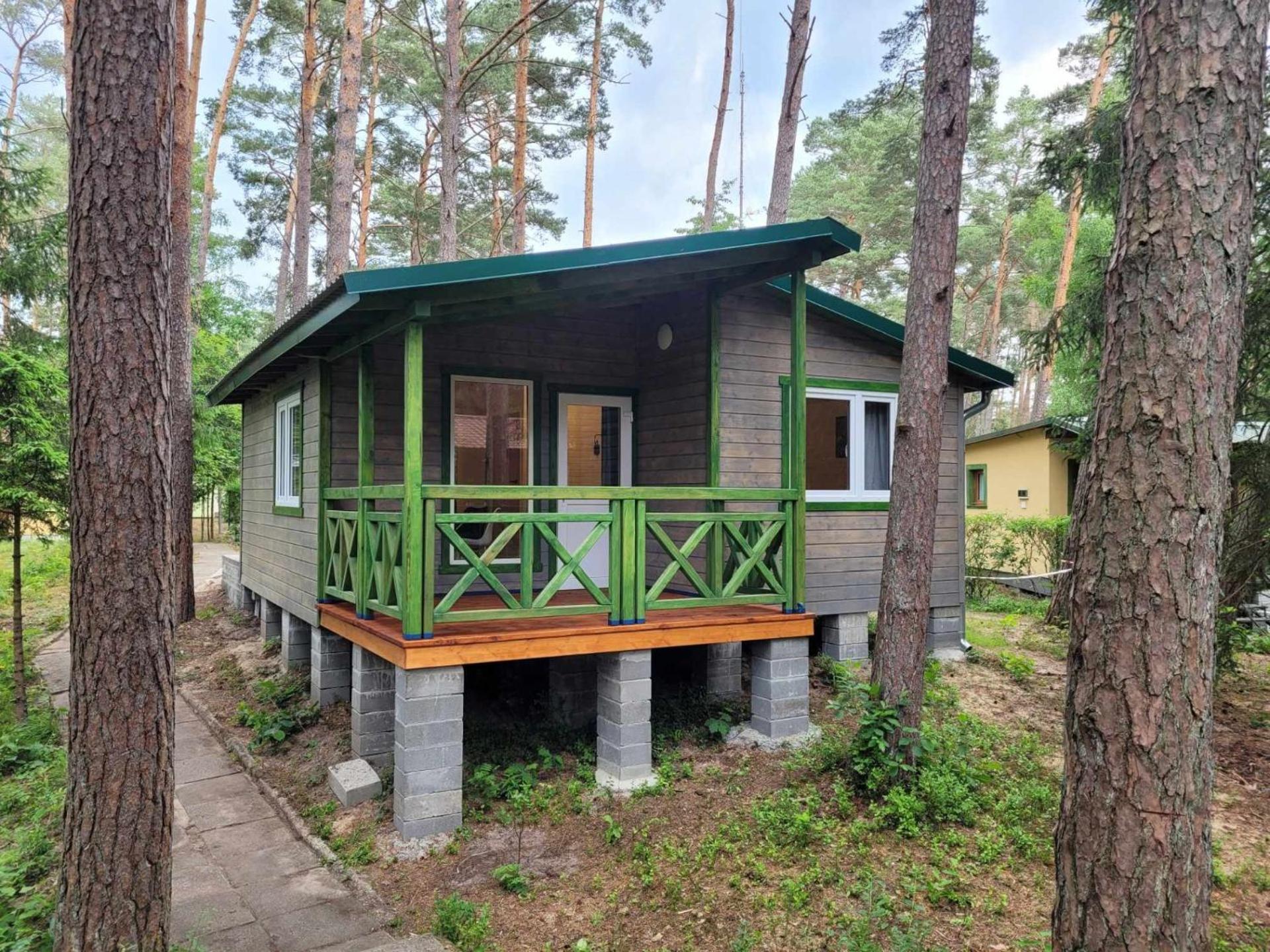 O.W. Krakus II - Domki I Pokoje Стеґна Екстер'єр фото